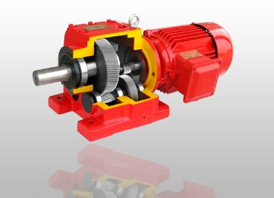 點擊查看詳細信息<br>標題：R系列斜齒輪硬齒面減速機 閱讀次數(shù)：5199
